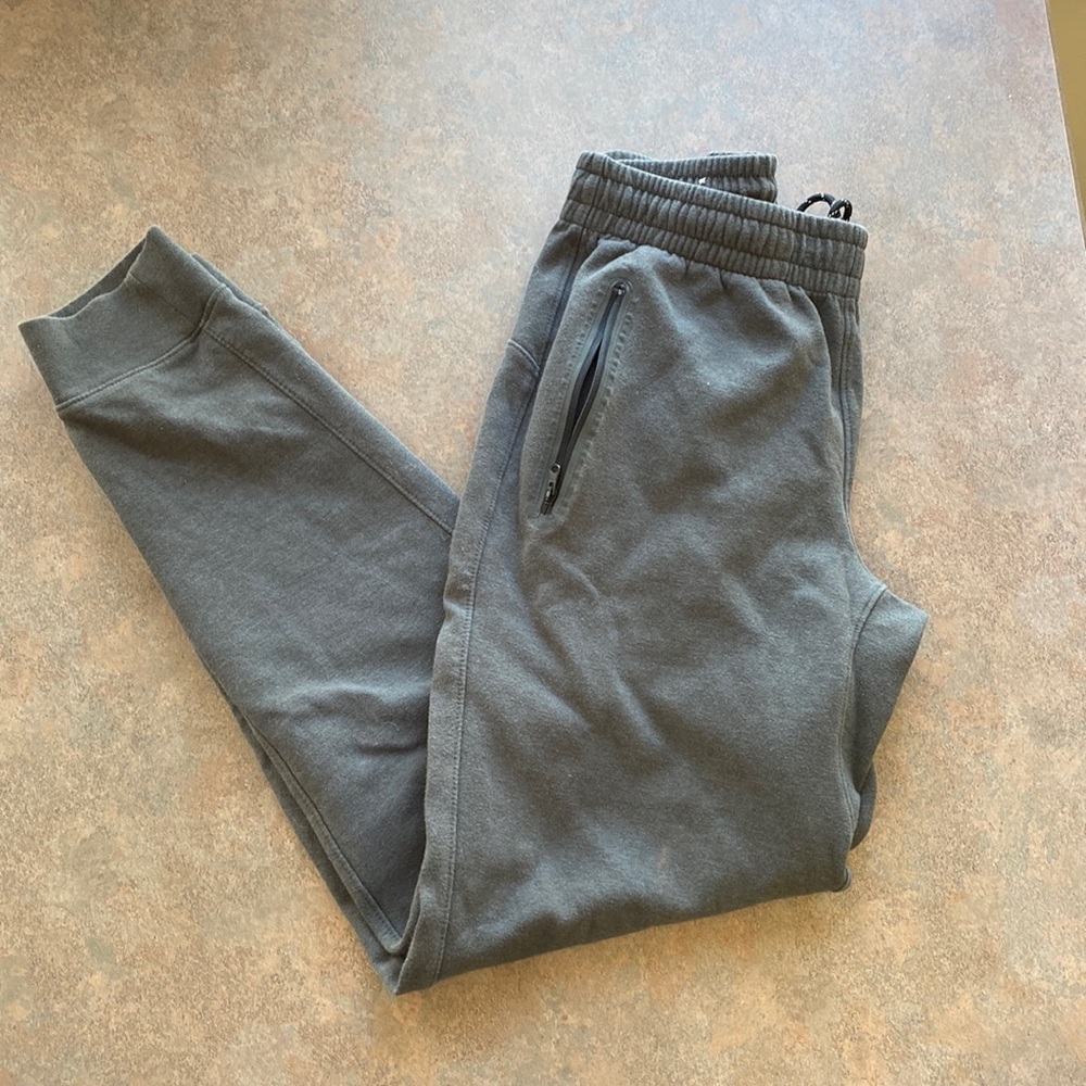 Old navy sweats